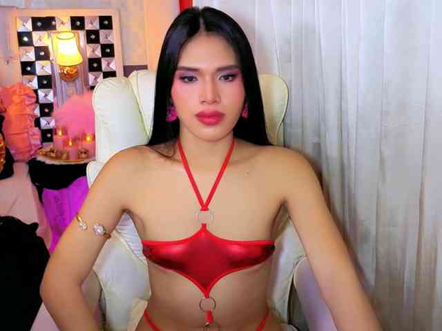 FantasiaBlooms Sex Cam Show