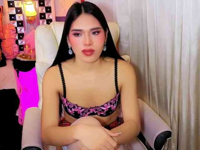 FantasiaBlooms Sex Cam Show