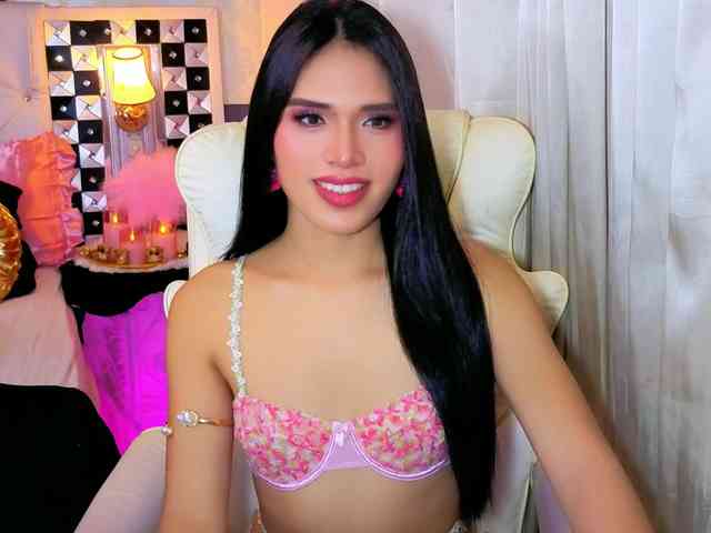 FantasiaBlooms Sex Cam Show