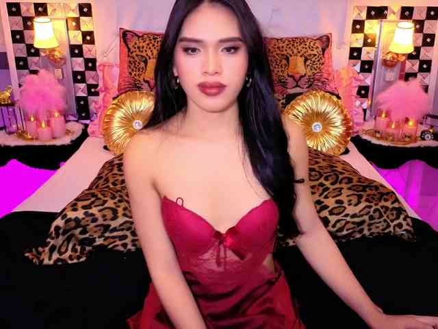 FantasiaBlooms Sex Cam Show