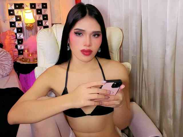FantasiaBlooms Sex Cam Show