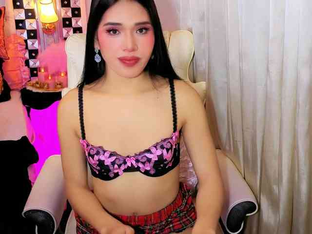 FantasiaBlooms Sex Cam Show
