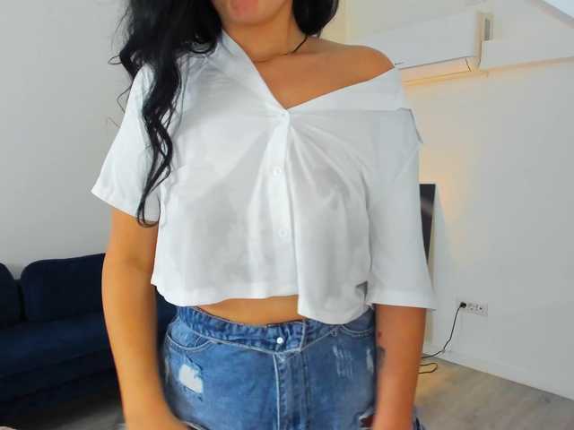 AnyaEvy's BongaCams show and profile