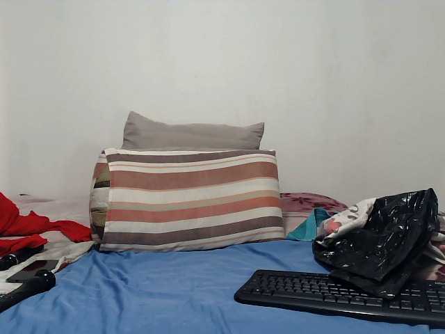 CreamyBum live cam on BongaCams