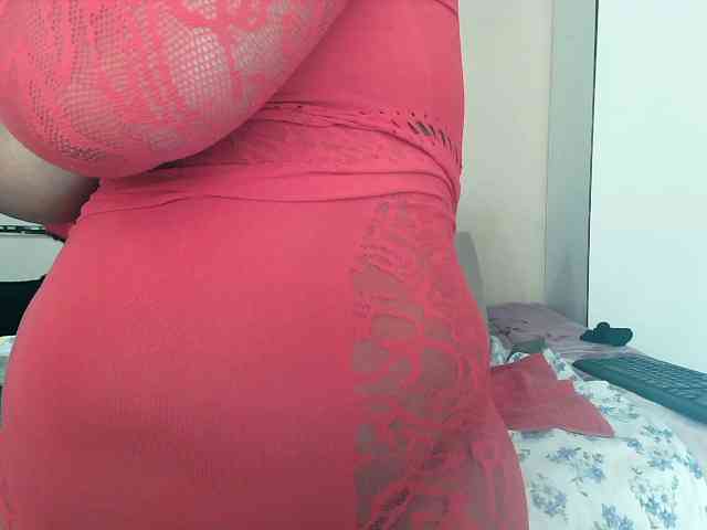 Model: CreamyBum
