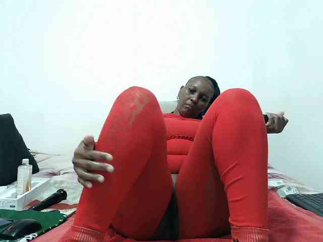 CreamyBum webcam