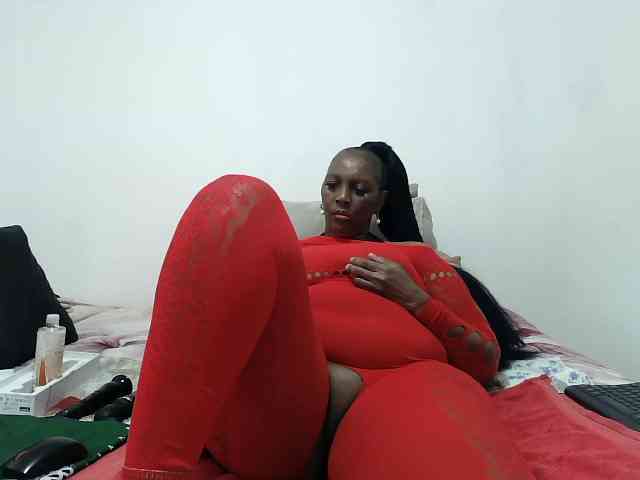 Model: CreamyBum