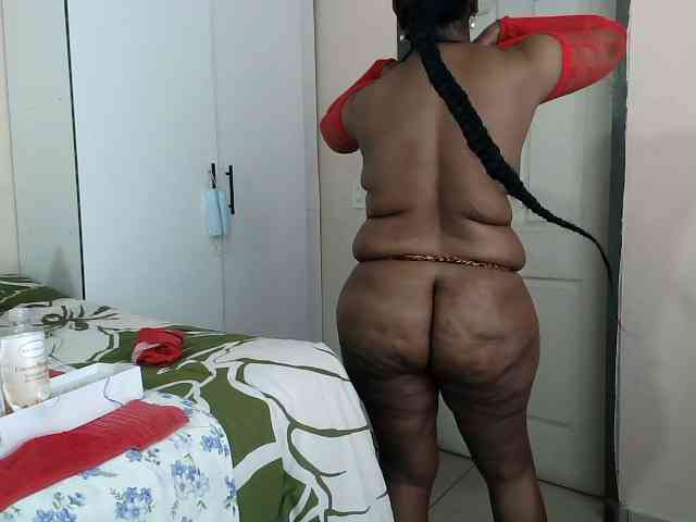 Model: CreamyBum