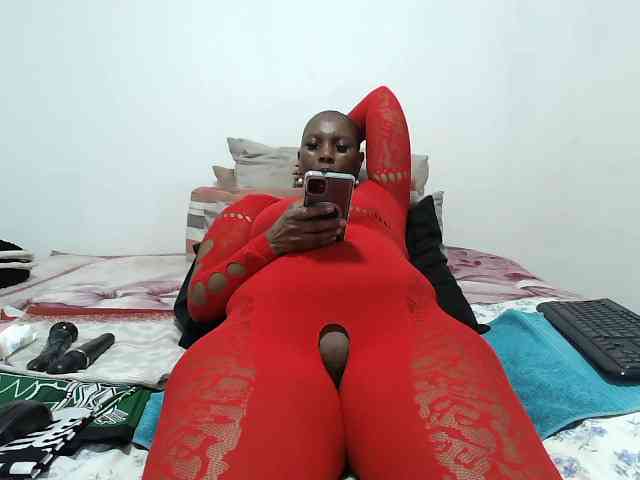 CreamyBum webcam