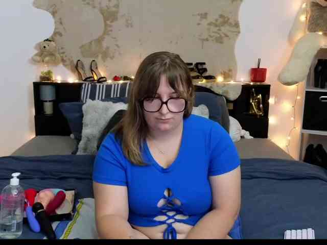 ElvinnaLaFrancaise webcam