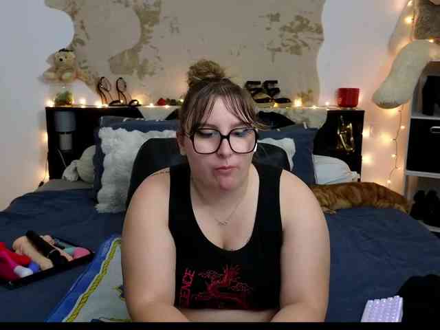 ElvinnaLaFrancaise webcam