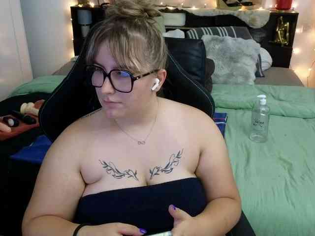 ElvinnaLaFrancaise ElvinnaLaFrancaise