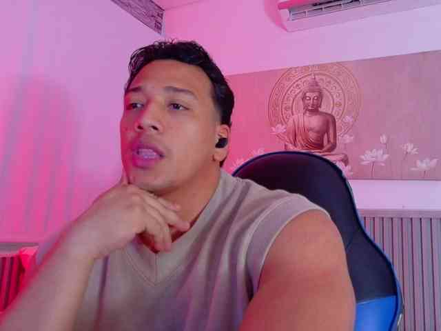 Tom-Muscle Tom-Muscle