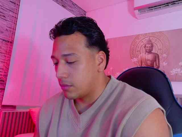 Tom-Muscle Tom-Muscle