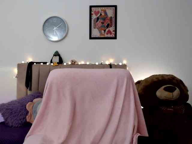 itsvalentine webcam