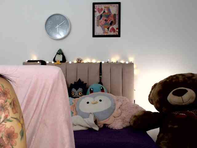 itsvalentine webcam