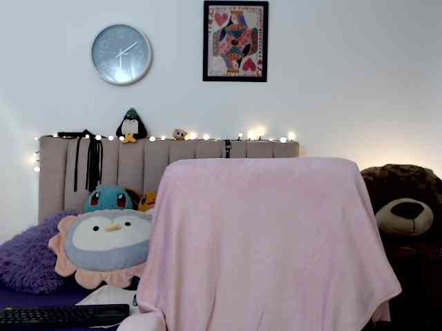 itsvalentine Live Webcam on BongaCams