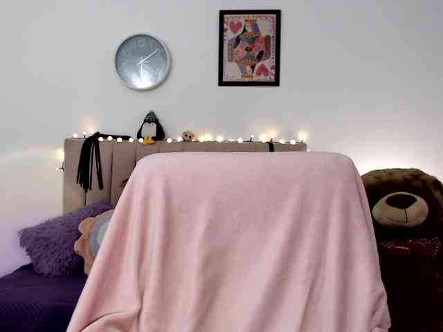 itsvalentine webcam