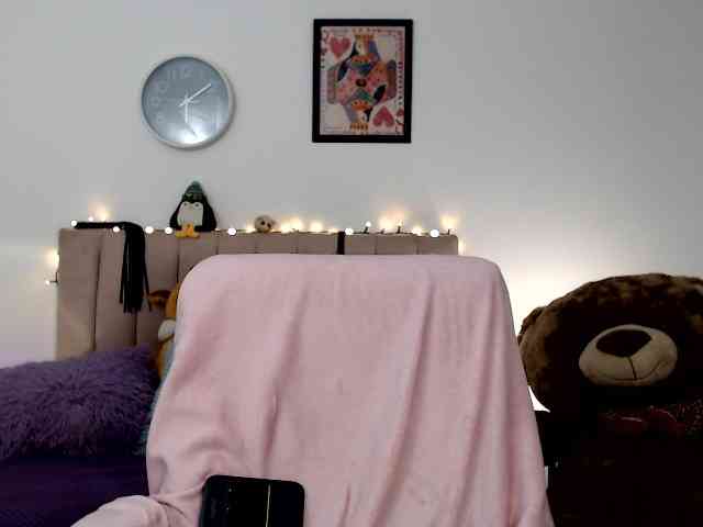 itsvalentine webcam