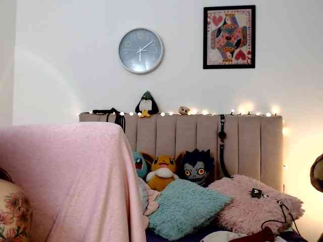 itsvalentine webcam