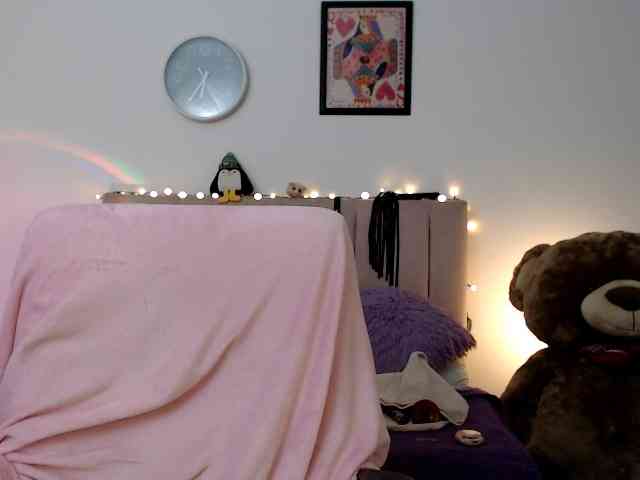 itsvalentine webcam