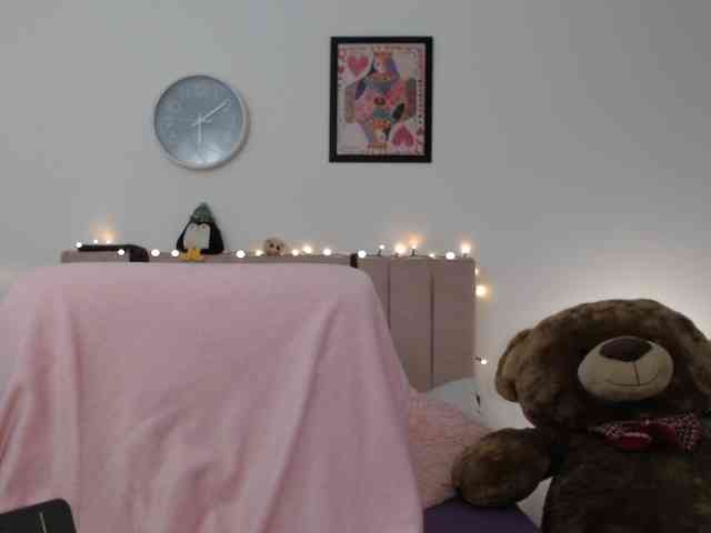itsvalentine webcam