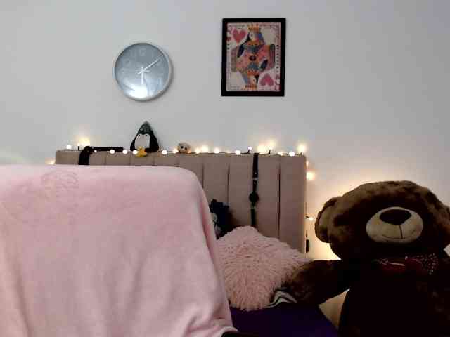 itsvalentine webcam