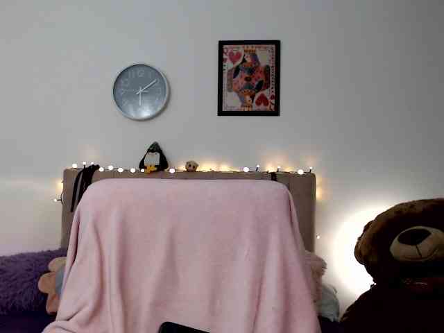 itsvalentine webcam