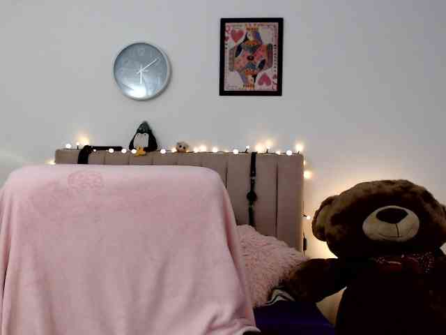 itsvalentine webcam