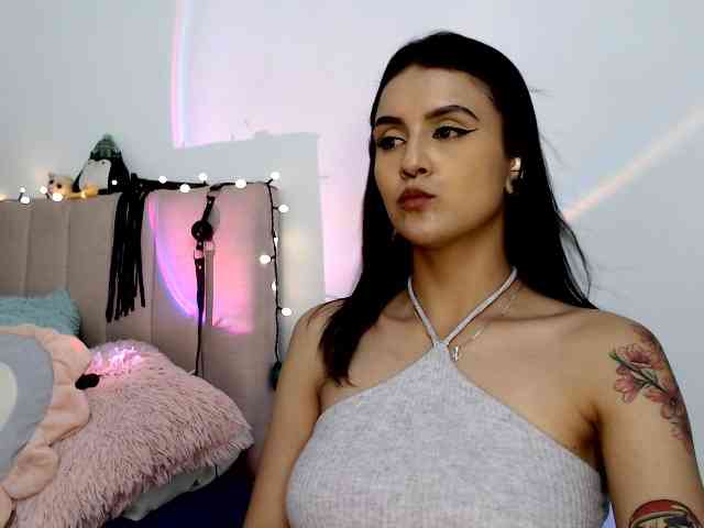 itsvalentine webcam