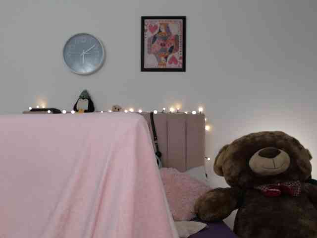 itsvalentine webcam