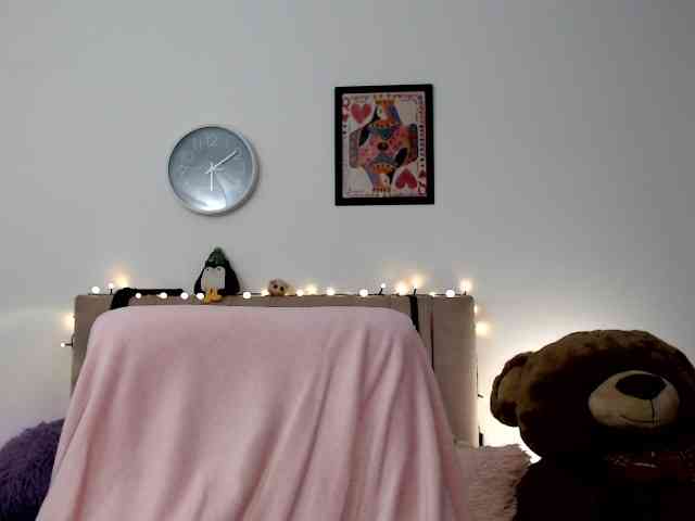 itsvalentine webcam