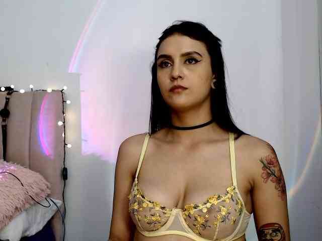 itsvalentine webcam