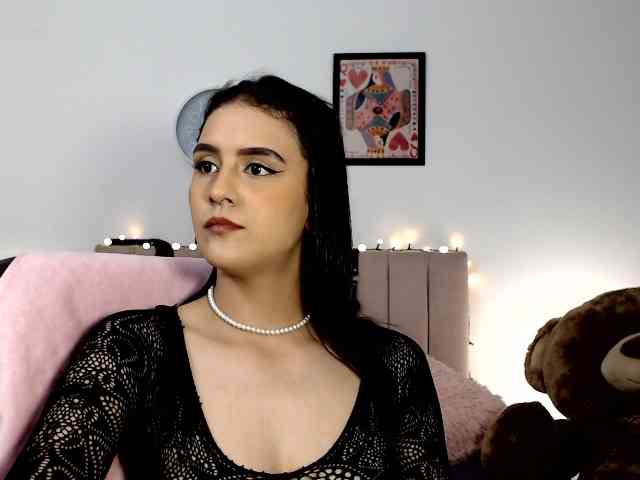 itsvalentine webcam