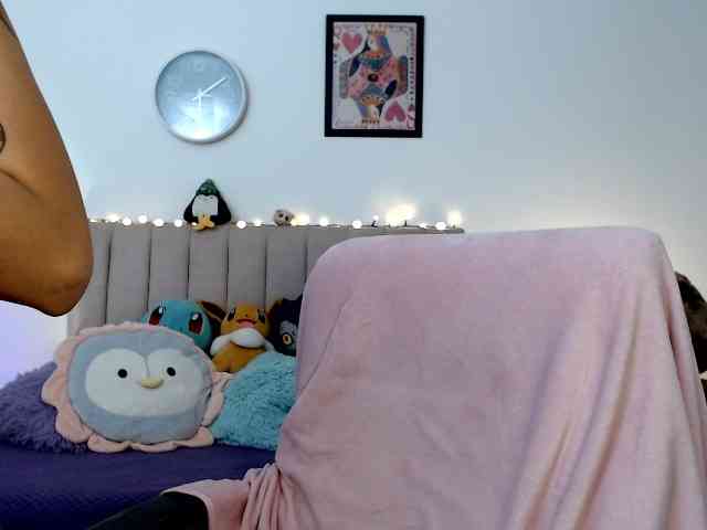 itsvalentine webcam