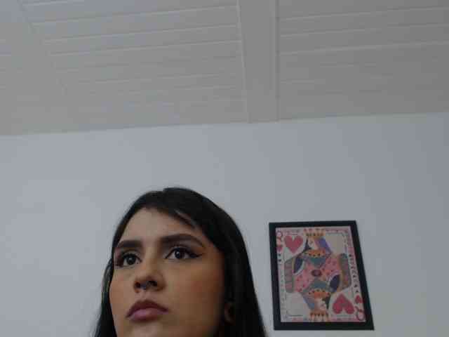 itsvalentine webcam