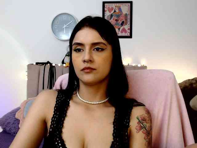 itsvalentine webcam