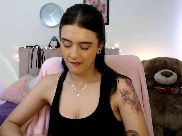 itsvalentine webcam