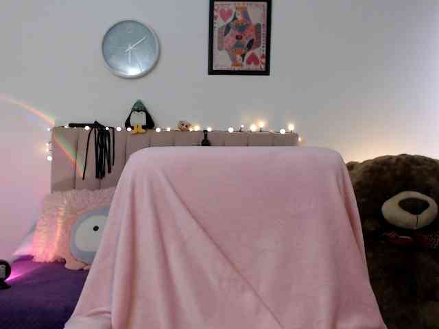 itsvalentine webcam