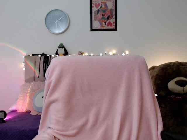 itsvalentine webcam