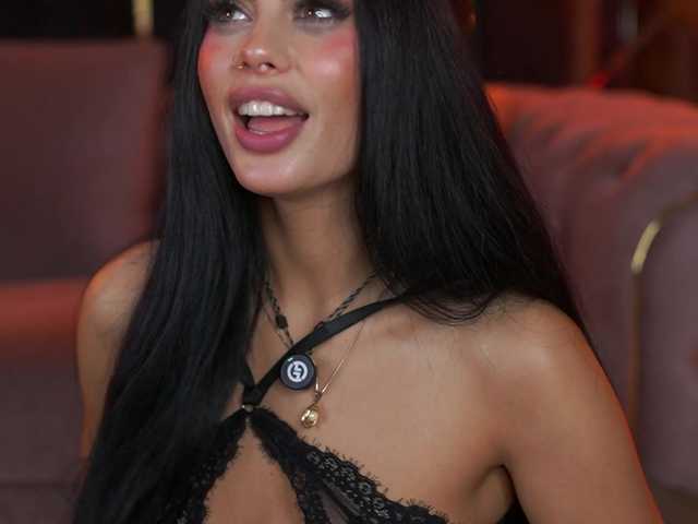 RavennaDArcy live webcam show