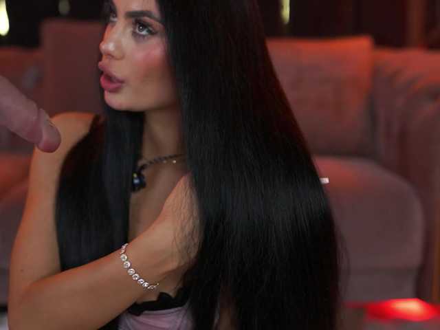 RavennaDArcy live webcam show