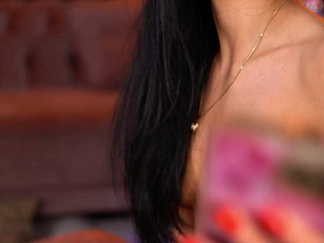 RavennaDArcy live cam on BongaCams