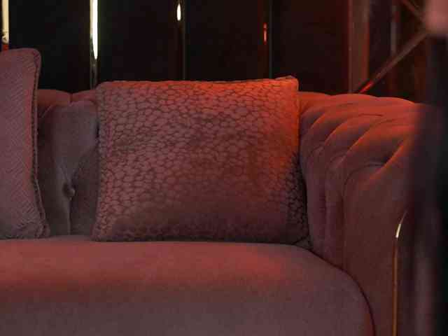 RavennaDArcy Live Webcam on BongaCams