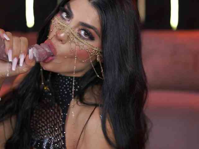 RavennaDArcy webcam