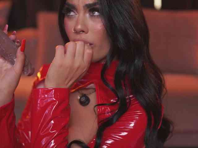 hot chat RavennaDArcy