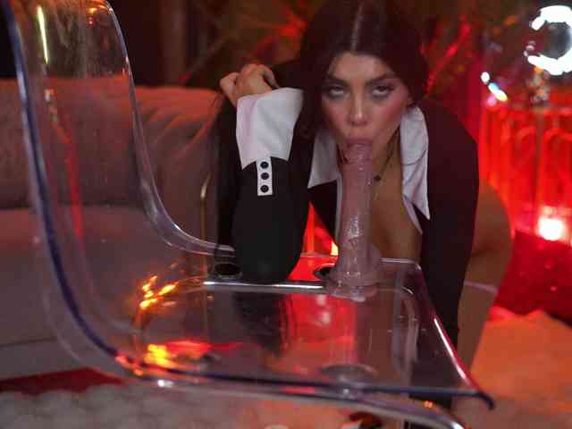 RavennaDArcy Live Webcam on BongaCams