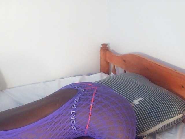 Sexydavinah live cam on BongaCams