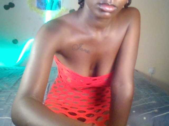 Sexydavinah live cam on BongaCams
