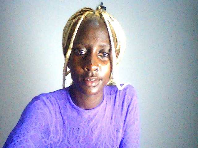 Sexydavinah live cam on BongaCams